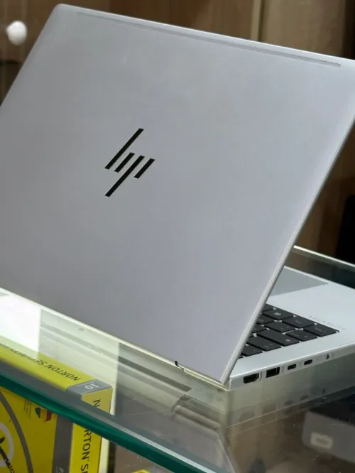 HP ELITEBOOK 640 G11 ULTRA 5 125U 16GO 512GO SSD NVME