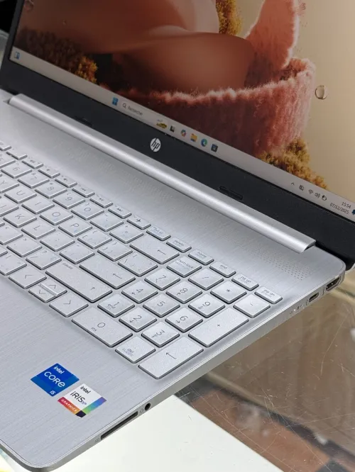HP LAPTOP 15 DY5XXX I5 1235U 16GO 1TO SSD NVME
