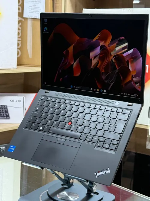 LENOVO THINKPAD T14 GEN 4 I5 1335U 16GO 256GO SSD NVME