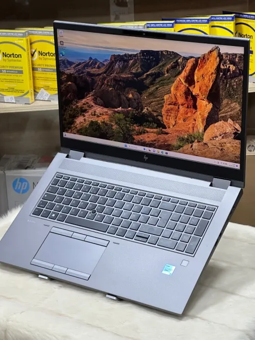 HP ZBOOK FURY 17 G8 I7 VPRO 11850H 32GO DDR4X 512GO SSD NVIDIA T1200 4GO 