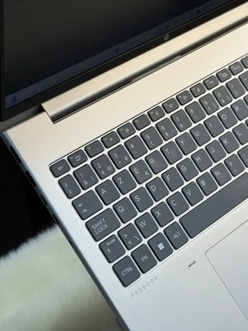 HP PROBOOK 460 G11 INTEL CORE ULTRA 7 155U 16GO 512GO SSD NVME 