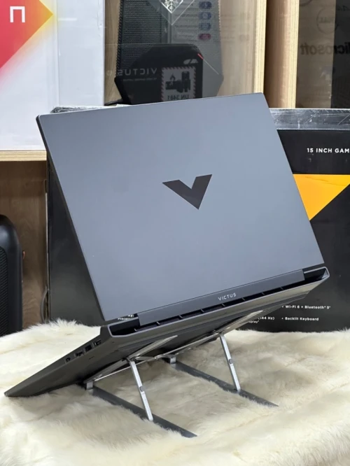 HP VICTUS 15 FB2082WM AMD RYZEN 5 8645HS 8GO DDR5 512GO SSD NVIDIA GEFORCE RTX4050 6GO NEUF SOUS EMB