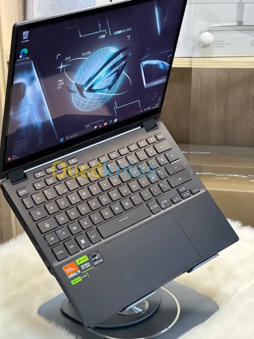 ASUS ROG FLOW X13 GV302XU AMD RYZEN 9 7940HS 16GO DDR5 1TO SSD NVIDIA GEFORCE RTX4050 6GO TACTILE 