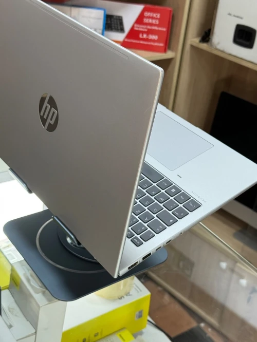 HP PROBOOK 460 G11 INTEL CORE ULTRA 5 125U 16GO 256GO SSD NVME