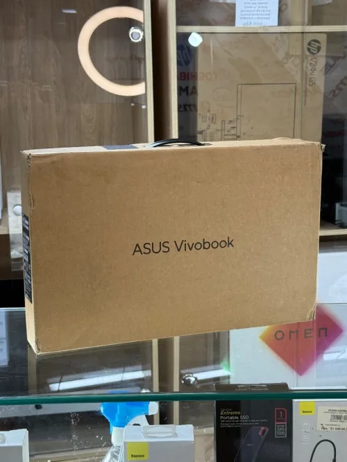 ASUS VIVOBOOK 16 M1607VA AMD RYZEN 5 AI 340 16GO 1TO SSD NEUF SOUS EMBALLAGE 
