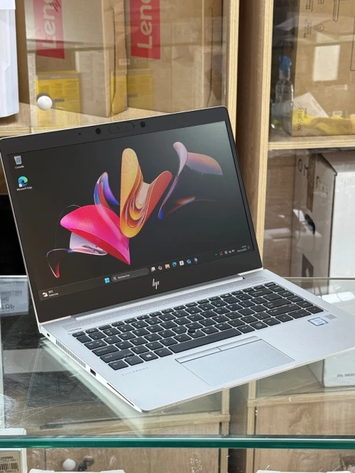 HP ELITEBOOK 840 G6 I7 8565u 8GO 256GO SSD NVME