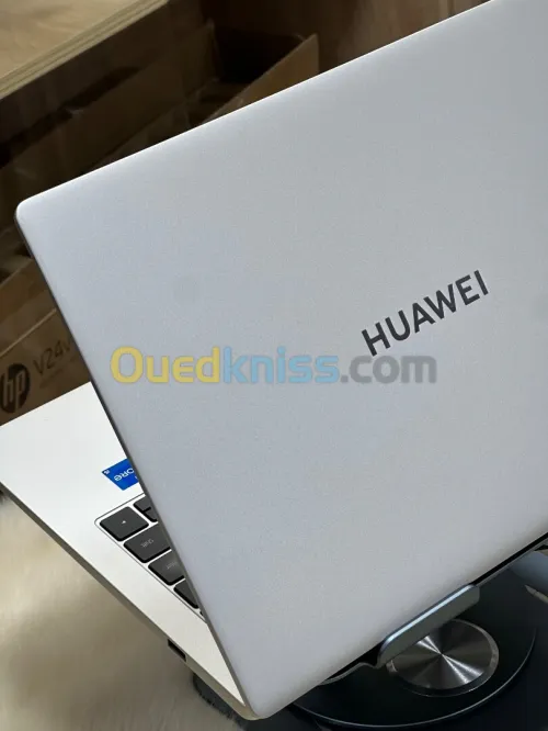 HUAWEI MATEBOOK D14 MDG-XX I5 13420H 16Go 512GO SSD 
