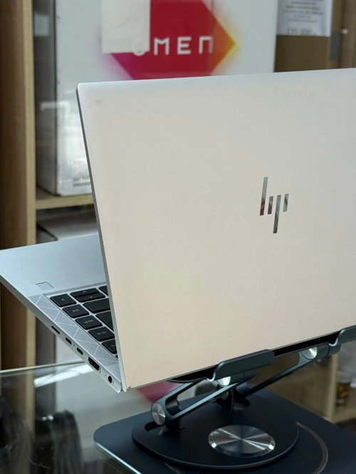 HP ELITEBOOK 840 G8 I5 1145G7 16GO 256GO SSD NVME