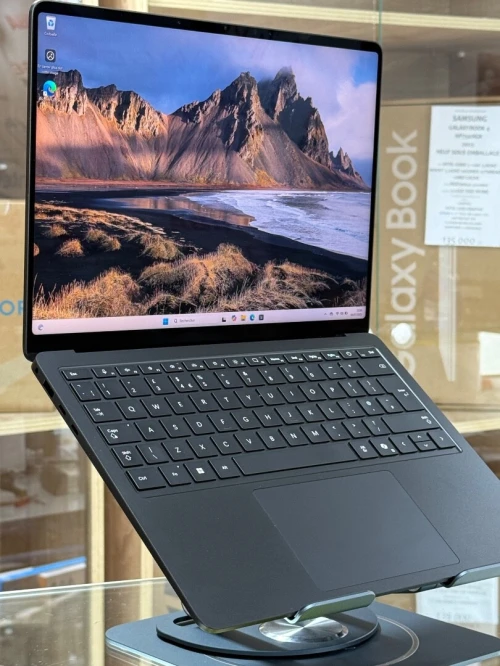 SURFACE LAPTOP 7 FOR BUSINESS INTEL CORE ULTRA 7 266V 16GO DDR6 512GO SSD NVME 
