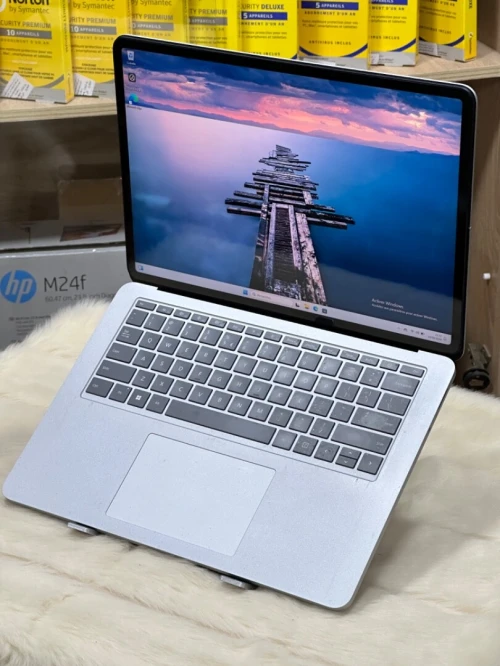 SURFACE LAPTOP STUDIO I7 11370H 32GO 2TO SSD NVIDIA GEFORCE RTX3050Ti 4GO 