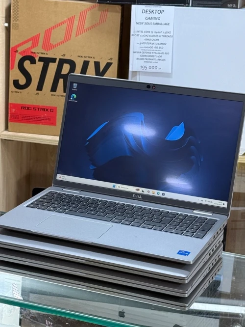 DELL LATITUDE 5520 I5 1135G7 8GO 256GO SSD NVME