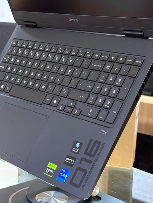 HP OMEN 16 GAMING AM0000TX I7 14650Hx 16Go 1TO SSD NVIDIA GEFORCE RTX5060 8GO GDDR7 NEUF SOUS EMBAL