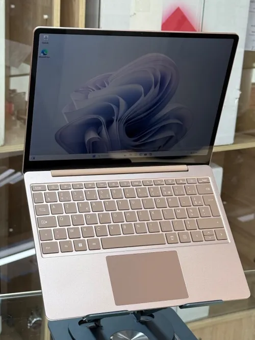 SURFACE LAPTOP GO 3 I5 1235U 8GO 256GO SSD NVME 