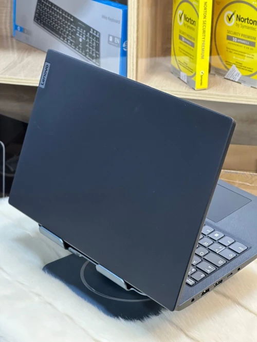 LENOVO V15 G3 IAP I3 1215U 8GO 256GO SSD 