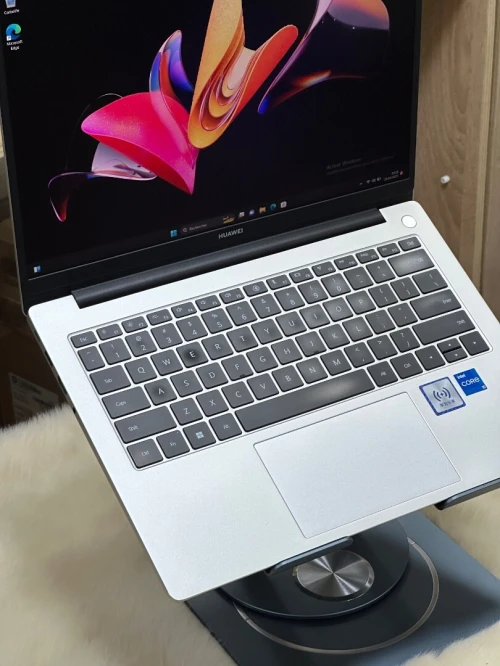 HUAWEI MATEBOOK D14 MDG-XX I5 13420H 16Go 512GO SSD 