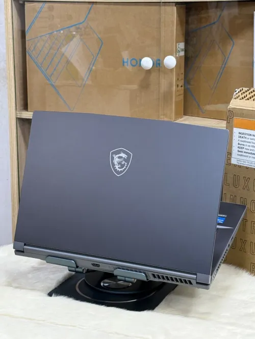 MSI THIN 15 B13UC I5 13420H 16GO 512GO SSD NVIDIA GEFORCE RTX3050 4GO NEUF SOUS EMBALLAGE 