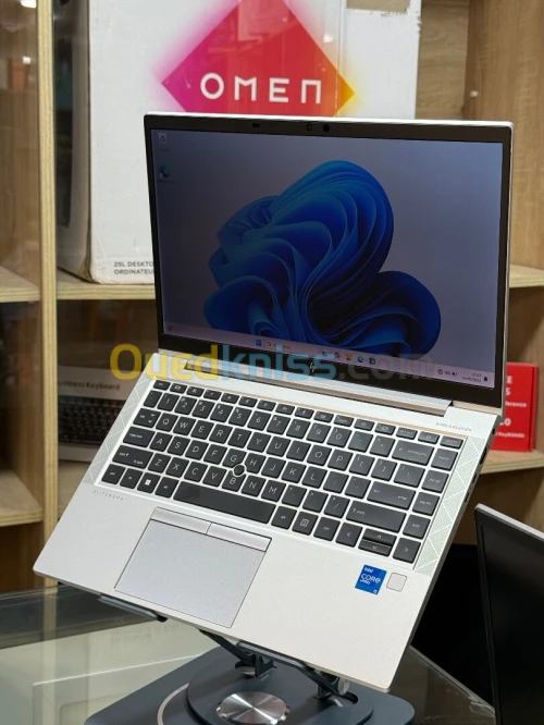 HP ELITEBOOK 840 G8 I5 VPRO 1145G7 16GO 256GO SSD NVME