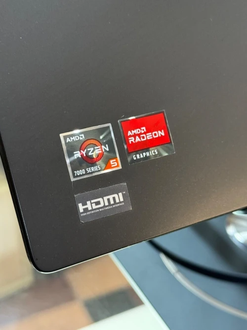 MSI MODERN 15 B7M AMD RYZEN 5 7530U 16GO 512GO SSD NVME