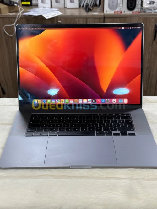 MACBOOK PRO RETINA 16 TOUCHBAR 2019 I9 2.3GHZ 16GO 1TO SSD AMD RADEON PRO 5500M 4GO