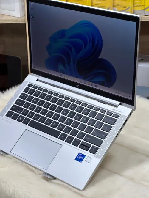 HP ELITEBOOK 830 G8 I5 VPRO 1145G7 16GO 256GO SSD NVME 
