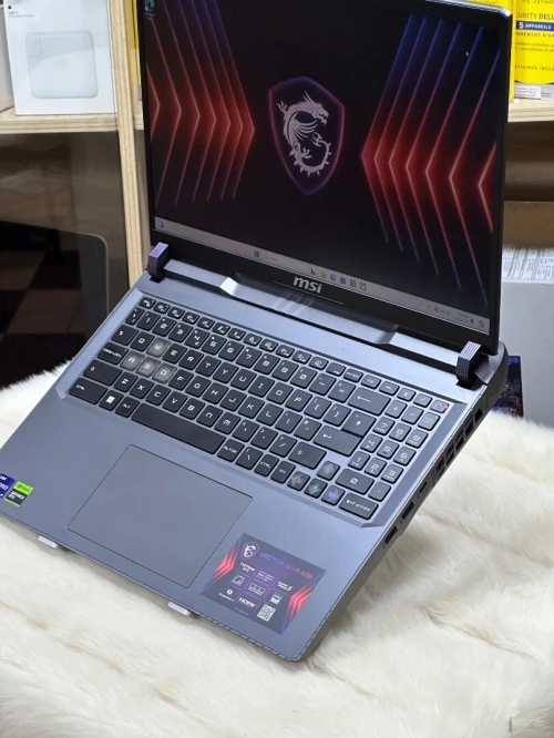 MSI VECTOR 16 HX A13VHG I9 13980HX 32GO DDR5 1TO SSD NVIDIA GEFORCE RTX4080 12GO GDDR6