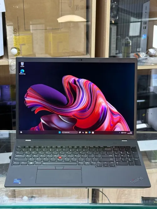 LENOVO THINKPAD P16s GEN 2 I7 1370P 64GO 2TO SSD NVME NVIDIA RTX A500 4GO GDDR6 4K OLED