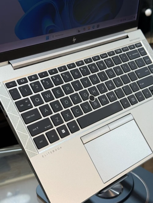 HP ELITEBOOK 840 G8 I5 VPRO 1145G7 16GO 256GO SSD NVME