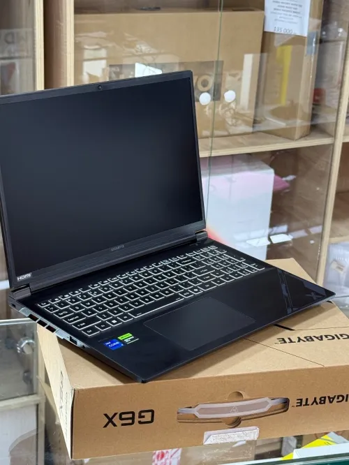 GIGABYTE GAMING G6X9KG I7 13650Hx 16GO 1TO SSD NVME NVIDIA GEFORCE RTX4060 8GO GDDR6 NEUF SOUS EMBAL