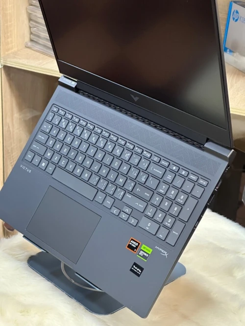 HP VICTUS GAMING 16 S1023DX AMD RYZEN 7 8845HS 16GO DDR5 512GO SSD NVIDIA GEFORCE RTX4070 8GO NEUF 