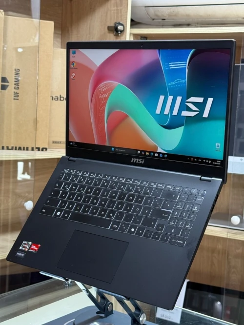 MSI MODERN 15 B7M AMD RYZEN 5 7530U 16GO 512GO SSD NVME