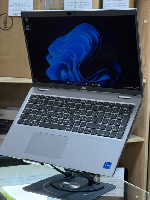 DELL LATITUDE 5540 I7 1355U 16GO 512GO SSD 