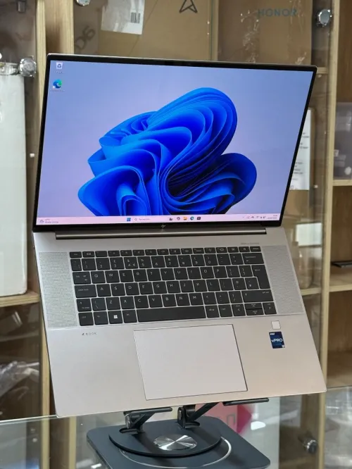 HP ZBOOK STUDIO 16 G9 I7 12800H 32GO 1TO SSD NVIDIA RTX A2000 8Go 4K OLED TACTILE 