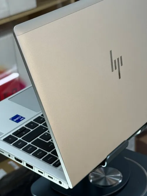 HP ELITEBOOK 640 G10 I7 1355U 16Go 512GO SSD NVME