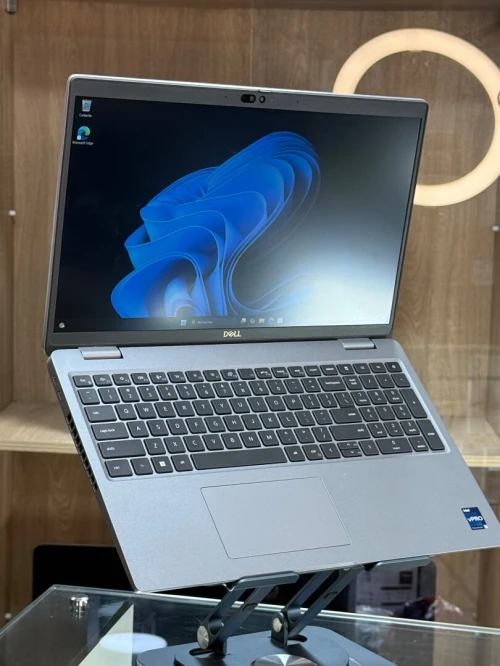 DELL LATITUDE 5540 I5 VPRO 1335U 16GO 256GO SSD NVME