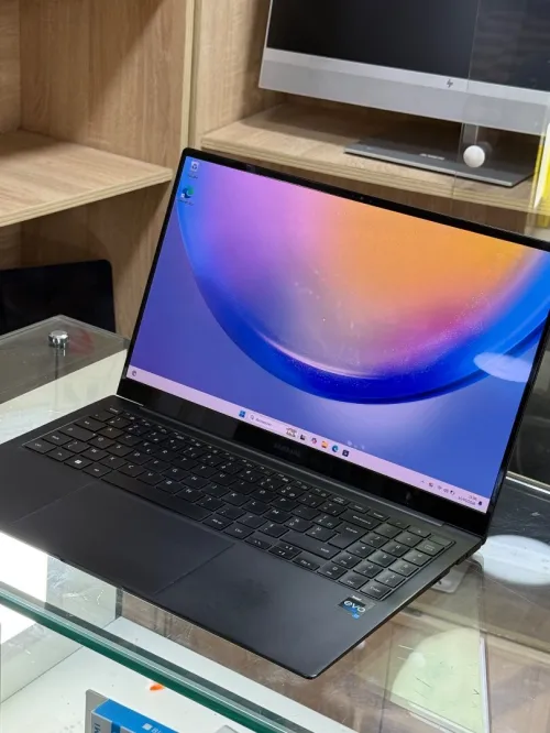 SAMSUNG GALAXYBOOK 950XED I7 1260P 16GO 512GO SSD NVME