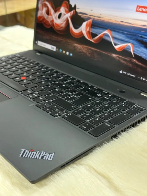 LENOVO THINKPAD T16 Gen 1 I5 1235U 16GO 512GO SSD NVME 16 FHD 