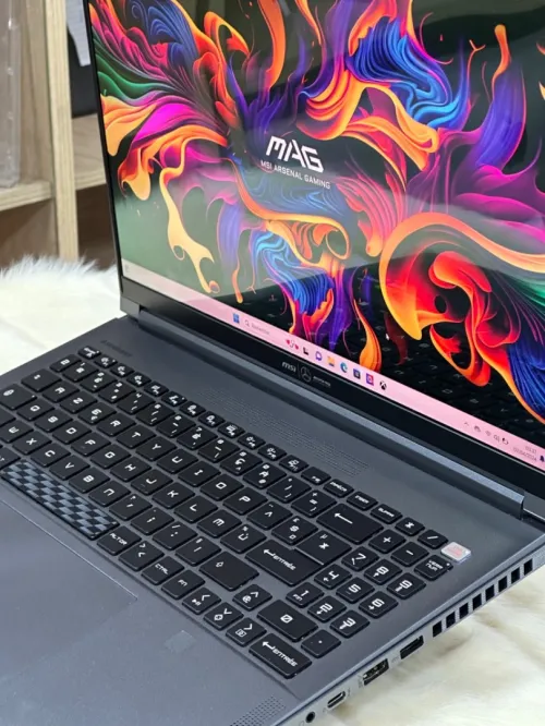 MSI STEALTH 16 MERCEDES AMG A13VG I9 13900H 32GO DDR5 1TO SSD NVIDIA GEFORCE RTX4070 8GO 4K OLED