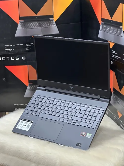 HP VICTUS 15 FB2082WM AMD RYZEN 5 8645HS 16GO DDR5 512GO SSD NVIDIA GEFORCE RTX4050 6GO GDDR6 NEUF 