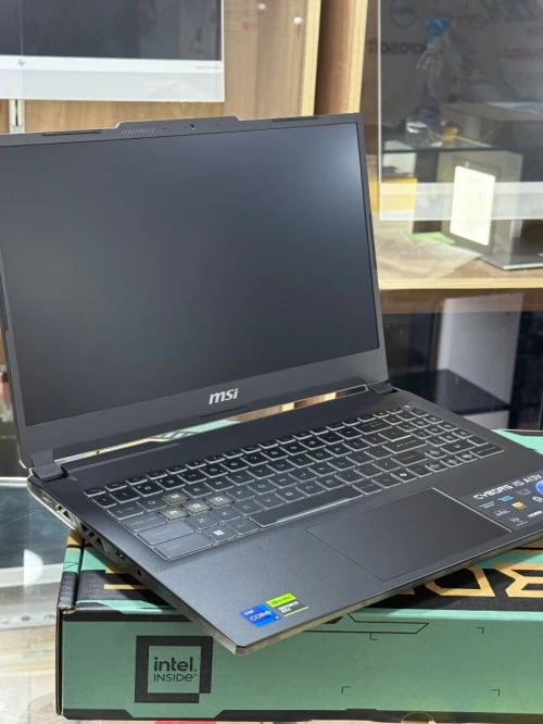 MSI CYBORG 15 A13VF I7 13620H 16GO 1TO SSD NVIDIA GEFORCE RTX4060 8GO NEUF SOUS EMBALLAGE