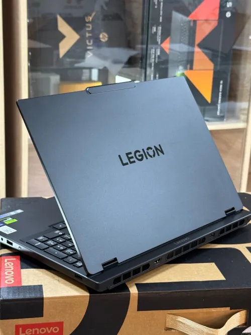 LENOVO LEGION 5 15IRX10 I7 14700Hx 32GO DDR5 1TO SSD NVIDIA GEFORCE RTX5070 8GO GDDR7 NEUF SOUS EMBALLAGE