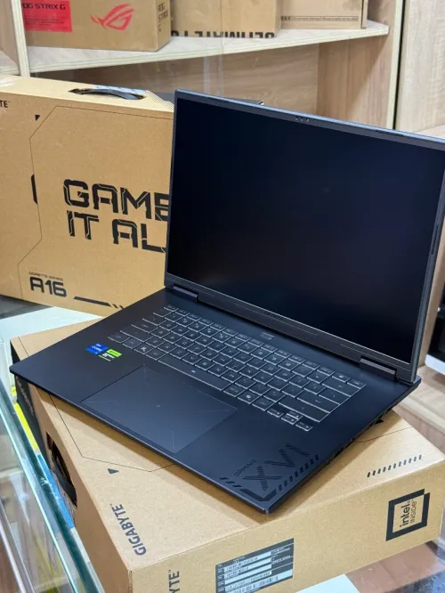 GIGABYTE GAMING A16 GA6H I7 13620H 16GO DDR5 1TO SSD NVME NVIDIA GEFORCE RTX5060 8GO GDDR7 NEUF SOUS EMBALLAGE