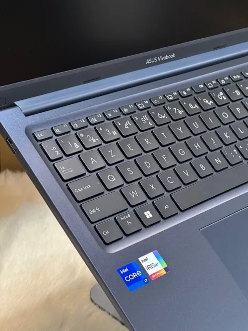 ASUS VIVOBOOK 15 X1504VA I7 1355U 16GO 512GO SSD NVME NEUF SOUS EMBALLAGE