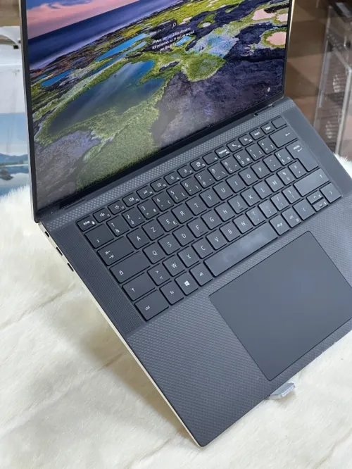 DELL XPS 15 9510 I7 11800H 32GO 1TO SSD NVME NVIDIA GEFORCE RTX3050 4GO GDDR6