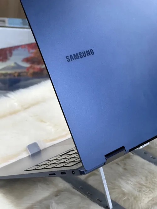 SAMSUNG GALAXYBOOK PRO 360 950QDB I7 1165G7 8GO 512GO SSD TACTILE X360 