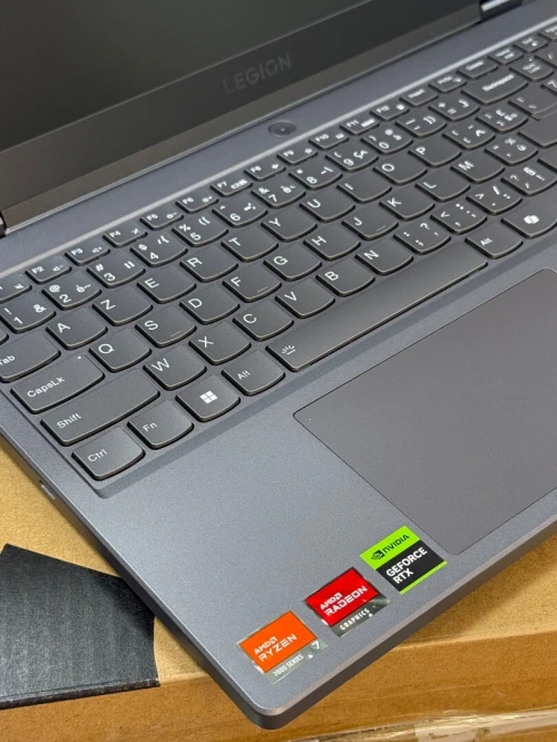 LENOVO LEGION 5 15APH9 AMD RYZEN 7 7840HS 16GO 512GO SSD NVIDIA GEFORCE RTX4060 8GO NEUF SOUS EMBALL