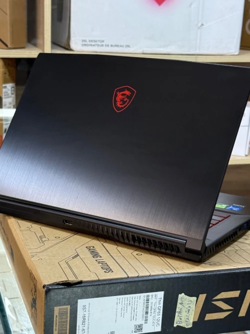 MSI THIN GF63 12UC I5 12450H 16GO 512GO SSD NVIDIA GEFORCE RTX3050 4GO NEUF SOUS EMBALLAGE 