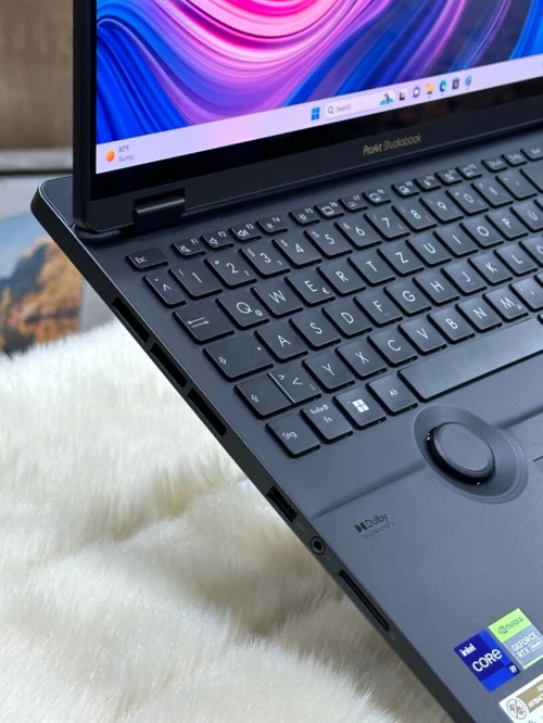 ASUS PROART STUDIOBOOK H7604JV I9 13980HX 32GO 2TO SSD NVME NVIDIA GEFORCE RTX4070 8GO 4K OLED TOUCH