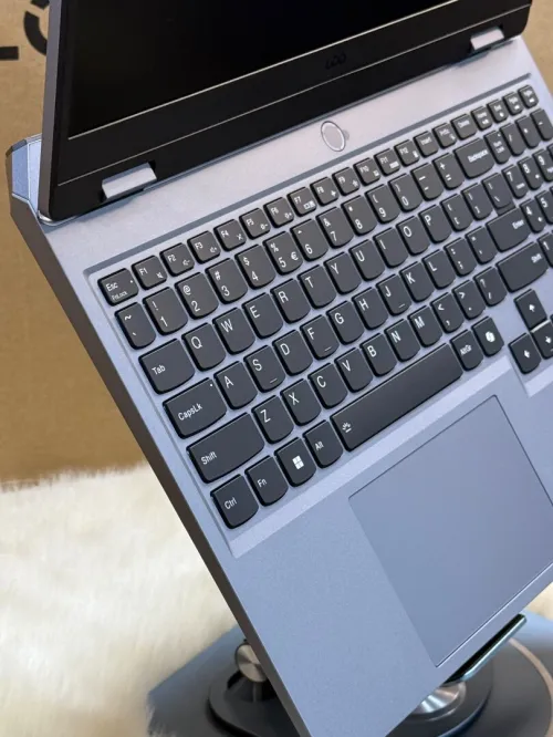 LENOVO LOQ 16IRX9 I7 13650HX 16GO DDR5 1TO SSD NVIDIA GEFORCE RTX3050 6GO NEUF SOUS EMBALLAGE 