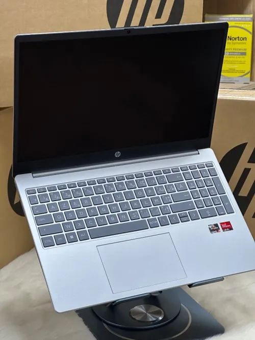 HP LAPTOP 15 FC0018NQ AMD RYZEN 5 7520U 16GO 512GO SSD NEUF SOUS EMBALLAGE 