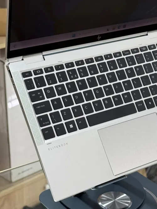 HP ELITEBOOK X360 1040 G8 I7 1185G7 32GO 256GO SSD TACTILE 